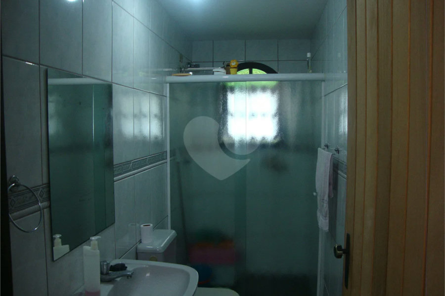 Chácara à venda com 5 quartos, sendo 2 suítes, em Jardim Arujá, Arujá, SP