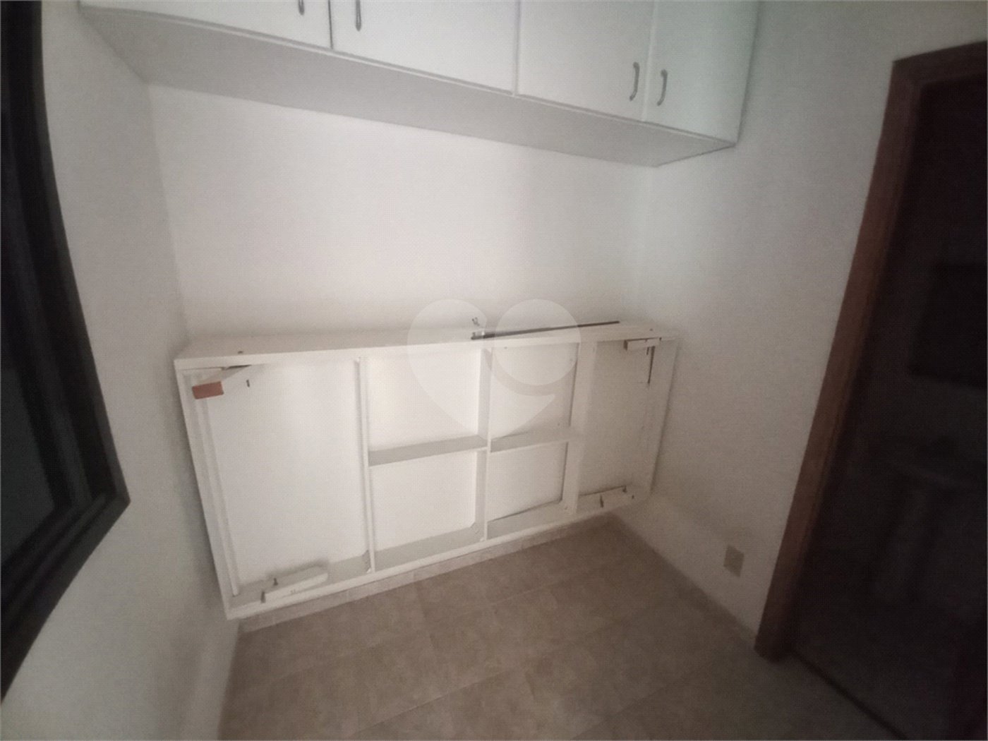 Apartamento para venda ou locação no Ed. Alexandre Previero