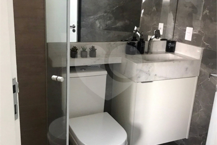 Apartamento à venda com 3 quartos, sendo 1 suíte, em São João Clímaco, São Paulo, SP