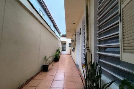Sobrado à venda com 6 quartos, sendo 4 suítes, em Instituto de Previdência, São Paulo, SP