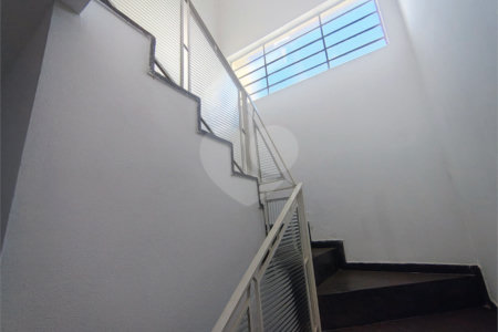 Casa à venda com 3 quartos, sendo 1 suíte, em Vila Vianelo, Jundiaí, SP