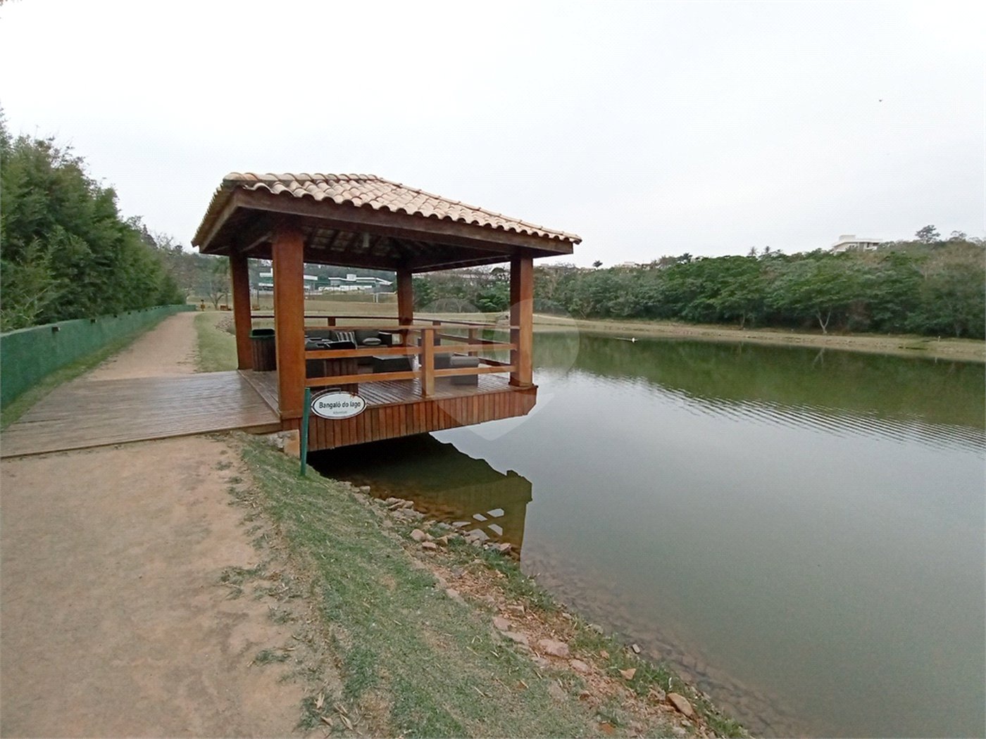 Terreno à venda no condomínio Residencial Arboretum, Vinhedo - SP