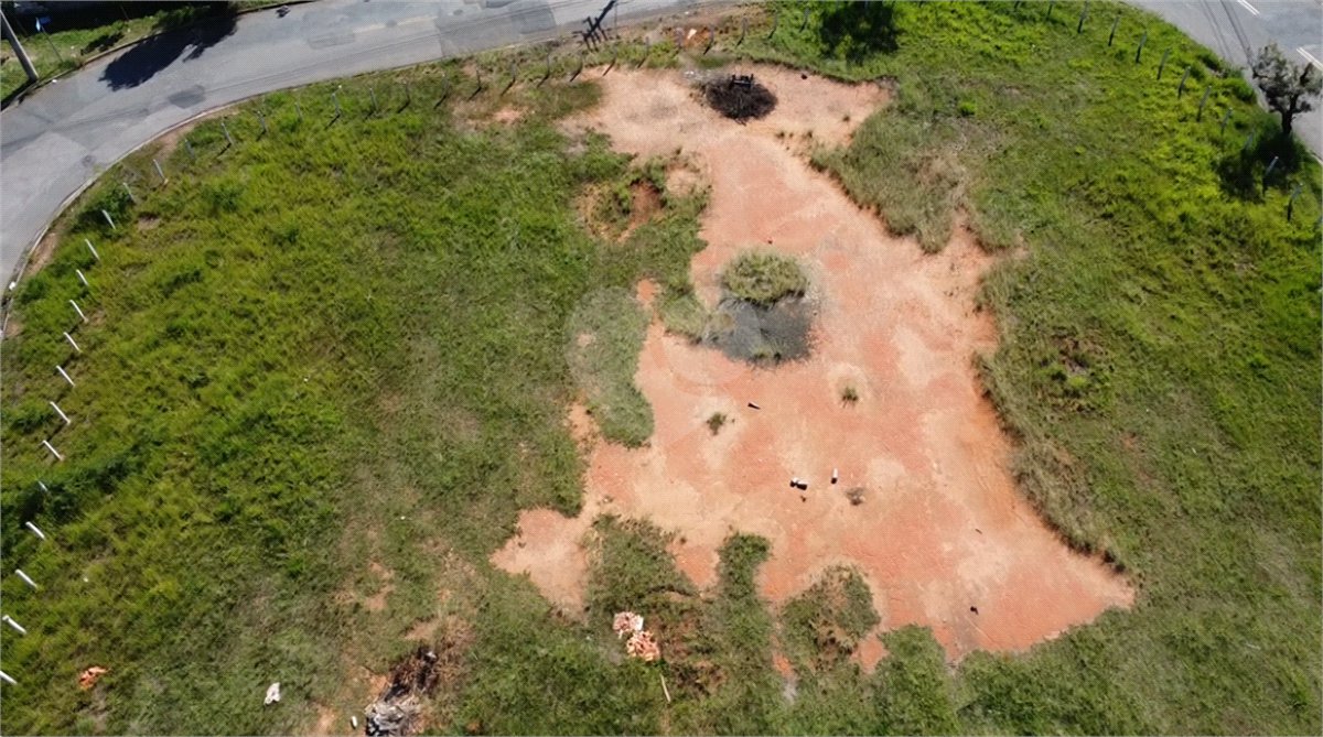 Terreno à venda em Residencial Santa Madre Paulina, Salto, SP