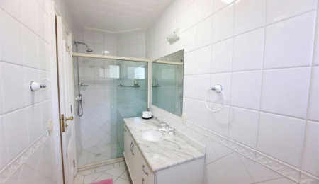 Apartamento Residencial à venda, Balneário Cidade Atlântica, Guarujá - AP1137.