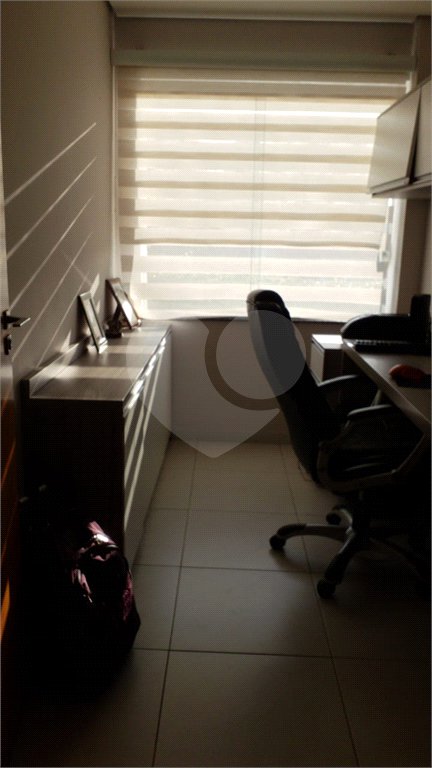 Casa à venda com 4 suítes no condomínio Aruã, Mogi das Cruzes - SP