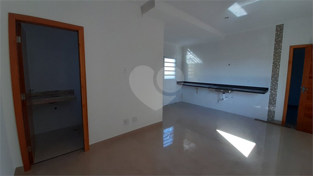 Casa à venda com 2 quartos no condomínio Residencial Luta, São Paulo - SP