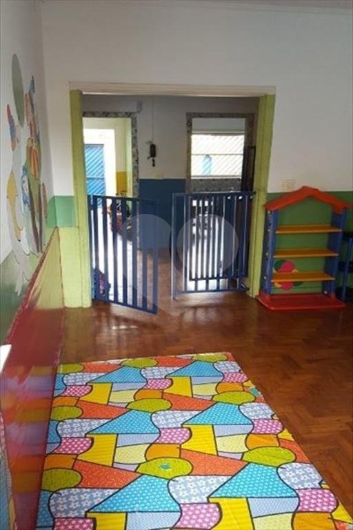 Sobrado à venda com 4 quartos, sendo 1 suíte, em Vila Monumento, São Paulo, SP