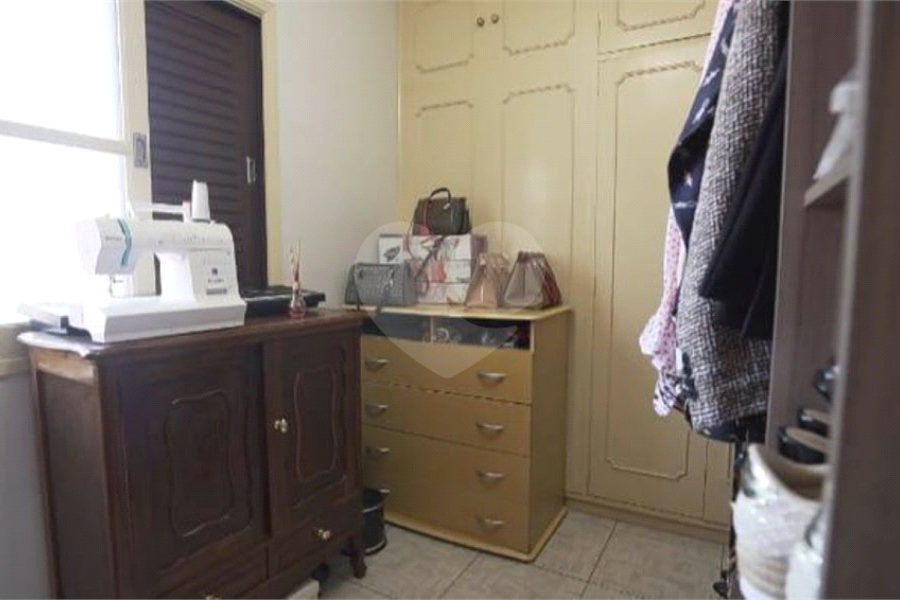 Casa à venda com 4 quartos, sendo 1 suíte, em Jabaquara, São Paulo, SP
