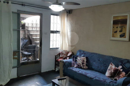 Sobrado à venda com 2 quartos em Vila Gustavo, São Paulo, SP