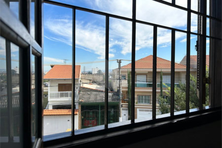 Sobrado à venda com 5 quartos, sendo 1 suíte, em Jardim Marisa, São Paulo, SP