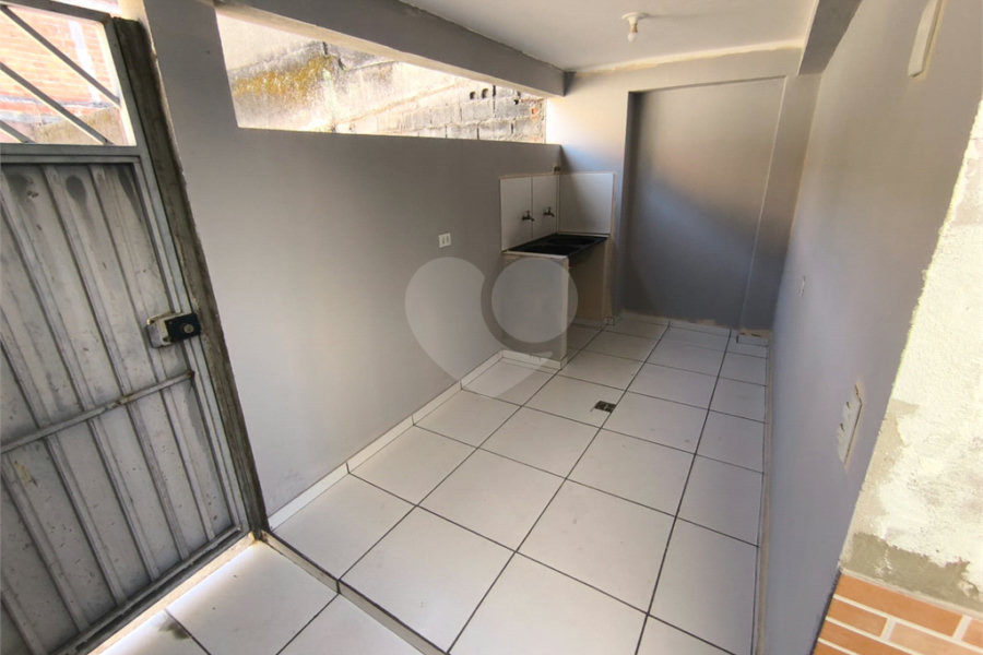 Casa para alugar com 1 quarto no condomínio Gustavo Dore, São Paulo - SP