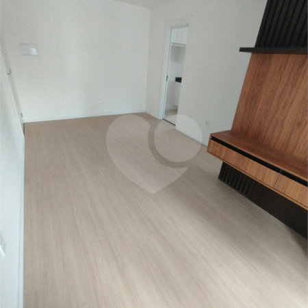 Apartamento à venda com 2 quartos, sendo 1 suíte,  em Vila Andrade, São Paulo, SP