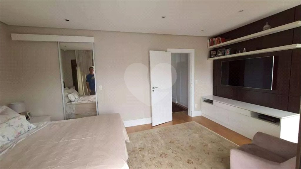 Casa à venda com 3 suítes no condomínio Metropolitan, São Paulo - SP