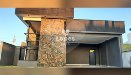 Casa à venda com 3 quartos, sendo 1 suíte,  no condomínio Residencial Malibu, Caçapava - SP