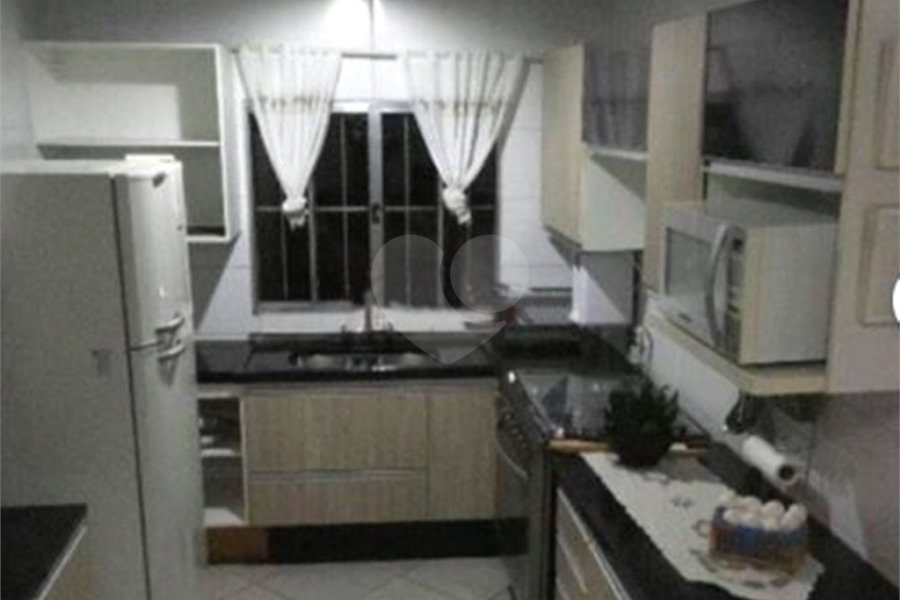Sobrado à venda com 6 quartos em Cangaíba, São Paulo, SP