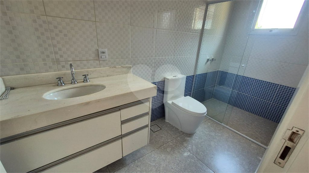 Casa à venda com 3 suítes no condomínio Residencial Villa Di Treviso, Vinhedo - SP