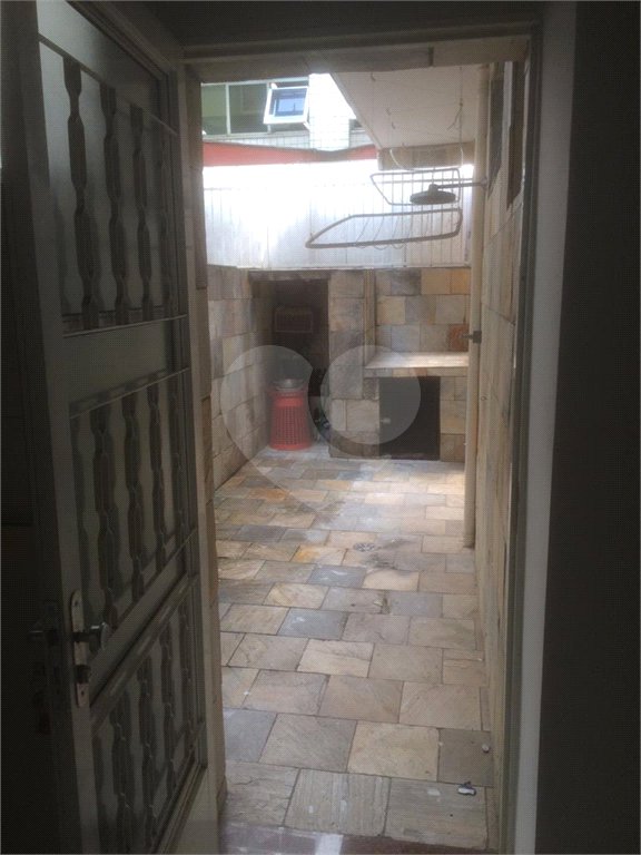 Apto com 99m 3 dorm 1 suite 2 banheiros com 1 vaga de garagem