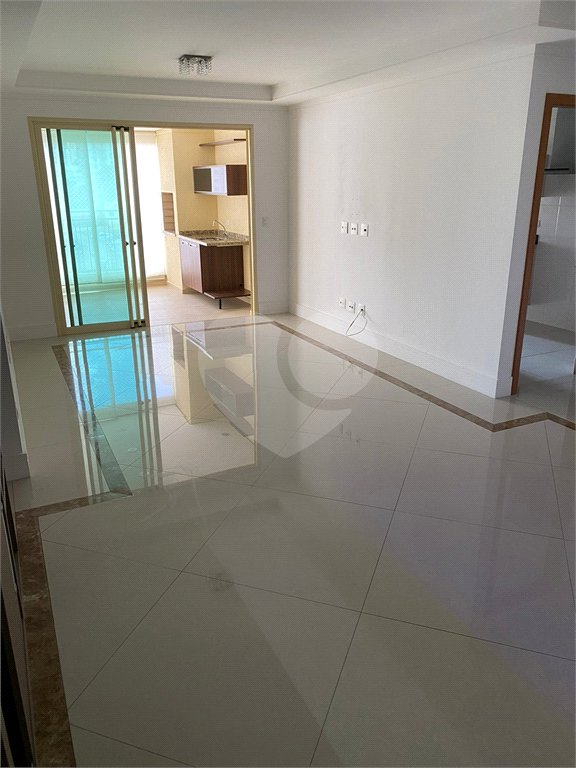 Apartamento à venda com 3 quartos, sendo 1 suíte,  em Santana, São Paulo, SP