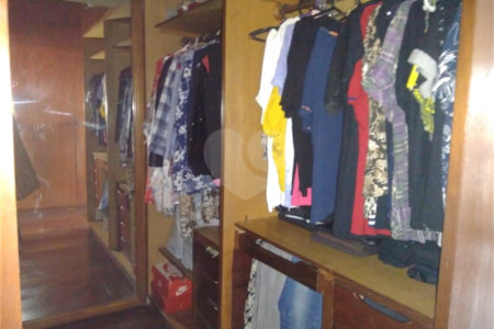 Sobrado à venda com 5 quartos, sendo 2 suítes, em Vila Rosália, Guarulhos, SP