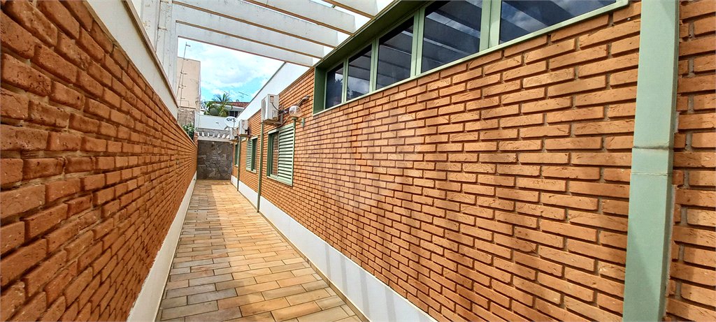 Casa à venda com 4 quartos, sendo 2 suítes, em Jardim Sumaré, Ribeirão Preto, SP