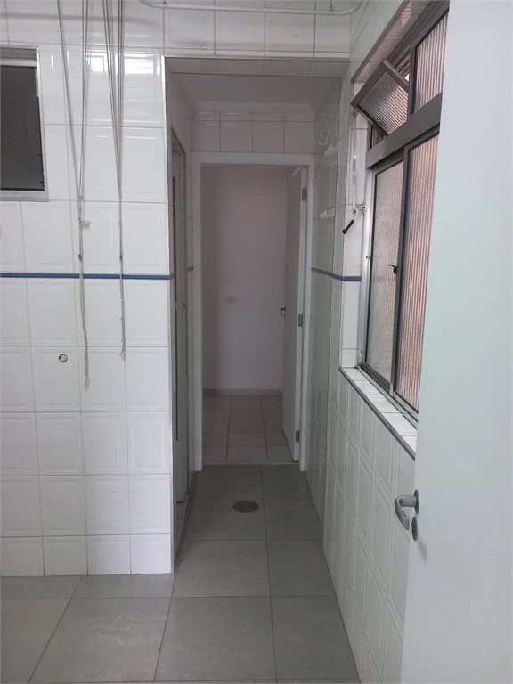 Apartamento à venda com 3 quartos, sendo 1 suíte, em Pinheiros, São Paulo, SP