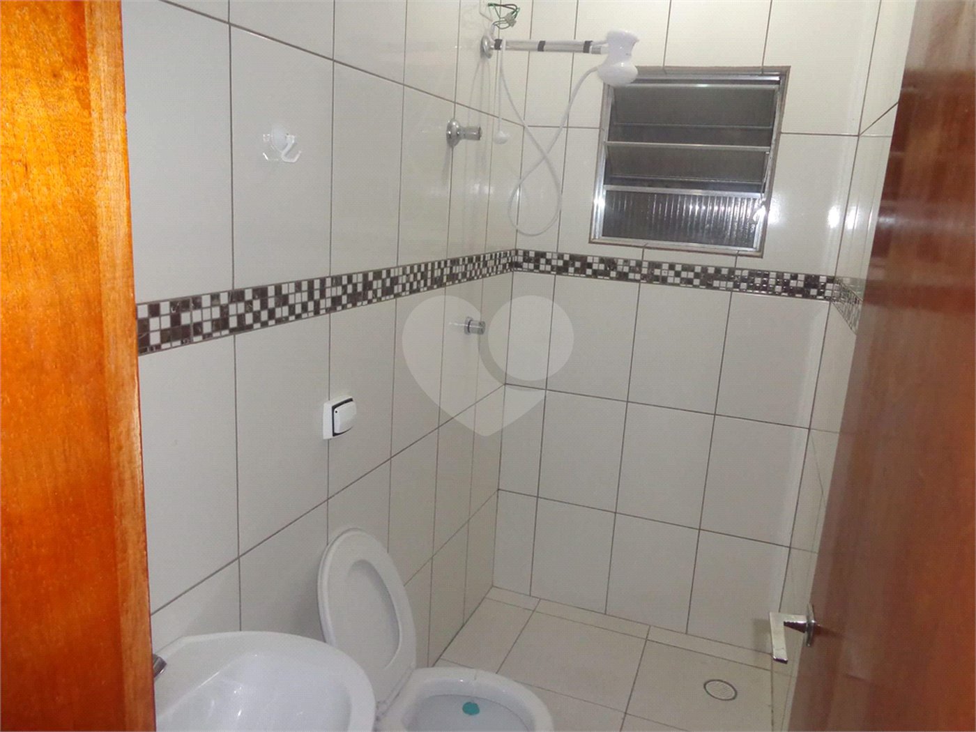 Sobrado à venda com 2 quartos em Tremembé, São Paulo, SP