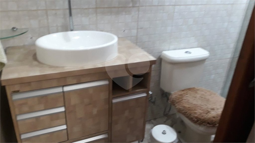 Sobrado à venda com 3 quartos, sendo 1 suíte, em Parque Continental I, Guarulhos, SP