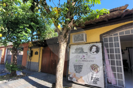 Casa à venda com 5 quartos, sendo 1 suíte, em Guaratiba, Rio de Janeiro, RJ