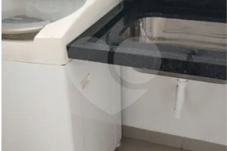 Apartamento à venda com 3 quartos, sendo 1 suíte, em Jardim Esplanada, São José dos Campos, SP