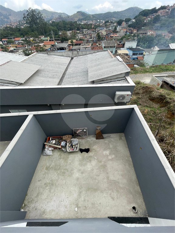 Duplex à venda com 2 suítes em Santíssimo, Rio de Janeiro, RJ