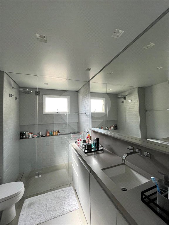 Apartamento à venda com 3 quartos, sendo 2 suítes, em Cerqueira César, São Paulo, SP