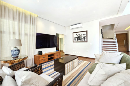 Casa à venda com 4 suítes no condomínio Ville Courchevel, São Paulo - SP