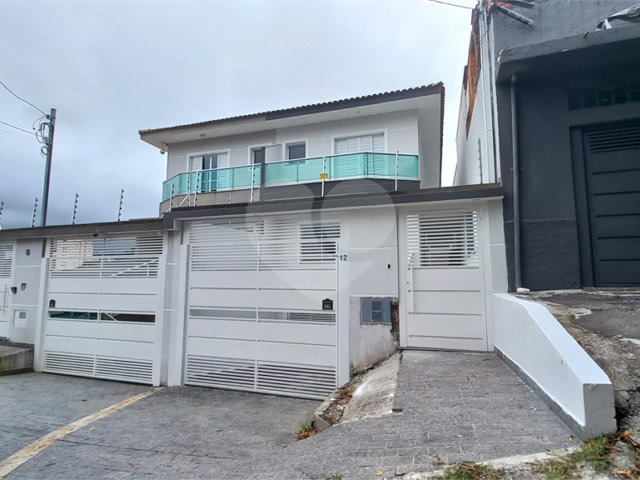 Sobrado à venda com 3 suítes em Vila Nova Mazzei, São Paulo, SP