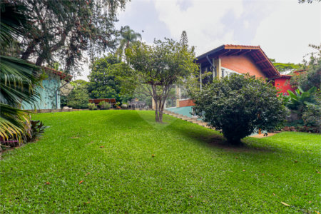 Casa Térrea à venda com 3 quartos, sendo 1 suíte, em Jardim Petrópolis, São Paulo, SP