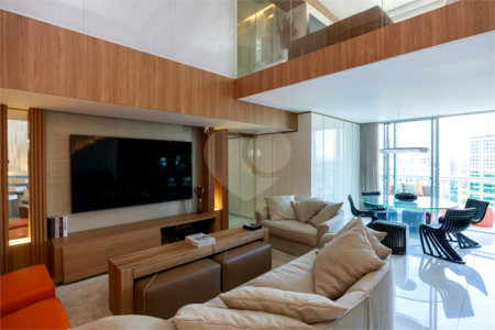 Apartamento à venda com 3 suítes em Cidade Monções, São Paulo, SP