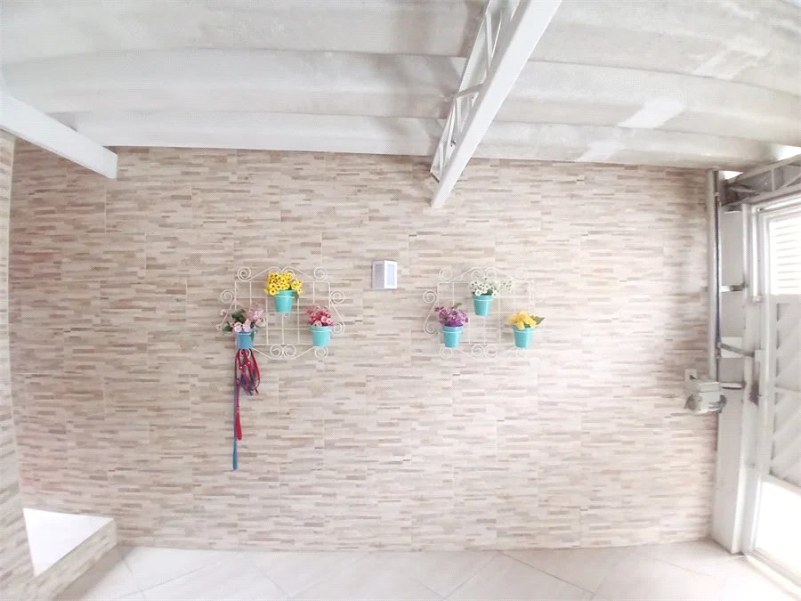 Casa à venda com 3 quartos, sendo 1 suíte, em Vila Rica, São Paulo, SP