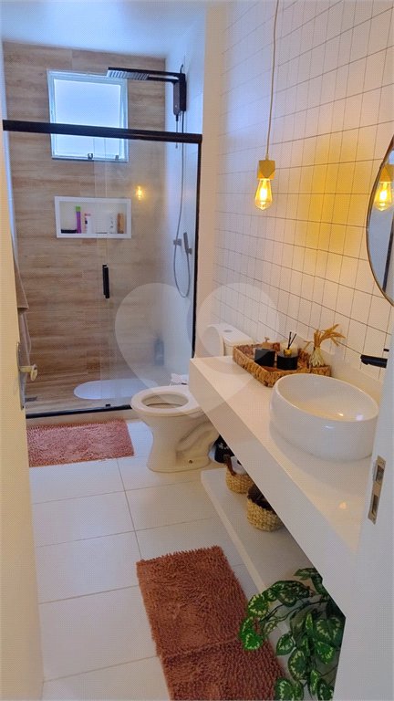 Casa à venda com 3 quartos, sendo 2 suítes, no condomínio Planície do Araguaia, Rio de Janeiro - RJ