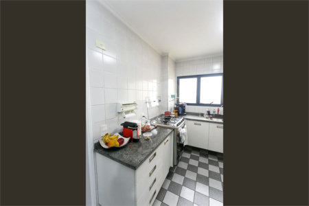 Apartamento à venda com 3 quartos, sendo 1 suíte,  em Paraíso do Morumbi, São Paulo, SP