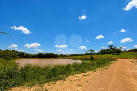 Terreno à venda no condomínio Valle dos Cervos 1, Araçoiaba da Serra - SP