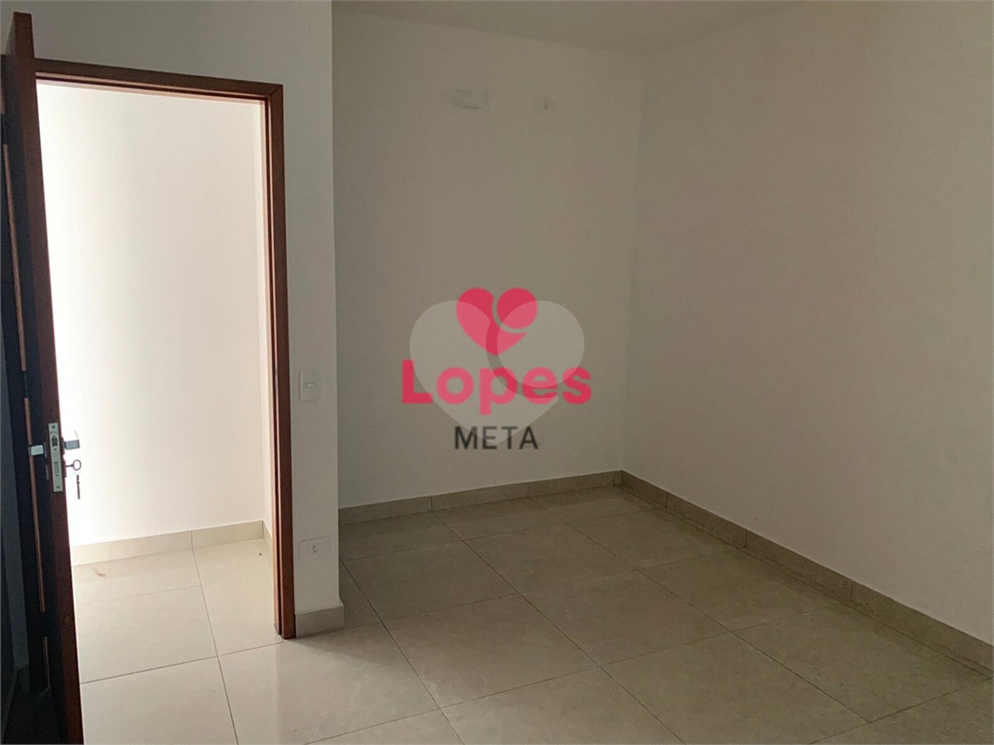 Casa à venda com 2 quartos, sendo 1 suíte, em Conjunto Residencial Dom Pedro Ii, São José dos Campos, SP