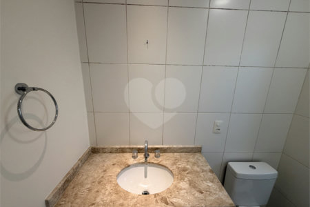 Apartamento para alugar com 2 quartos, sendo 1 suíte,  em Vila Suissa, Mogi das Cruzes, SP