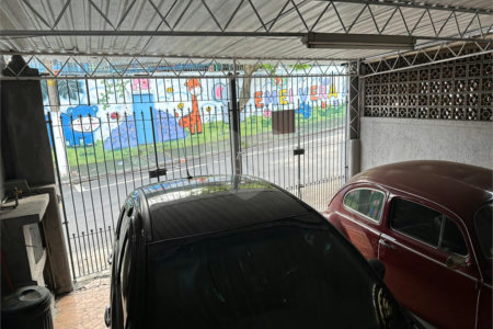 Sobrado à venda com 4 quartos, sendo 2 suítes, em Vila Nivi, São Paulo, SP