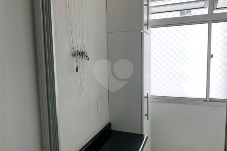 Apartamento à venda com 2 quartos em Jardim Íris, São Paulo, SP