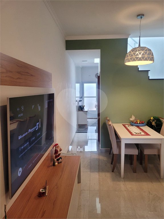 Sobrado à venda com 3 quartos, sendo 1 suíte,  em Vila Marari, São Paulo, SP