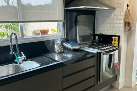 Casa à venda com 3 quartos, sendo 2 suítes, no condomínio Paulistano 2ª Fase, São Paulo - SP
