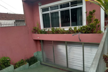 Casa à venda com 5 quartos, sendo 1 suíte, em Vila Fazzeoni, São Paulo, SP