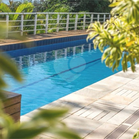 Hotel à venda com 46 suítes, em Portal da Ferradura, Armação dos Búzios, RJ