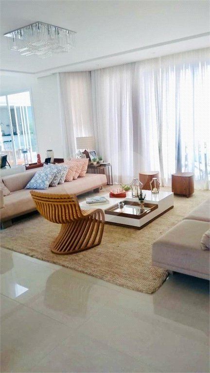 Casa à venda com 4 suítes no condomínio Residencial Villa dos Inglezes, Sorocaba - SP