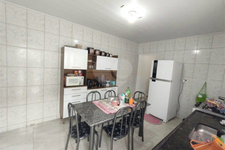 Casa à venda com 3 quartos, sendo 1 suíte,  em Vila Regina, Itapetininga, SP