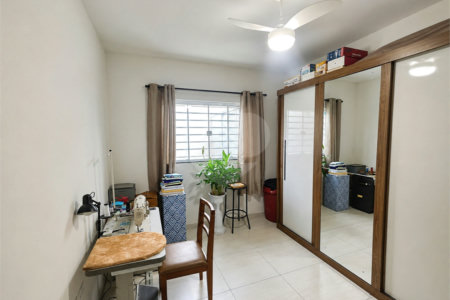 Casa à venda com 2 quartos, sendo 1 suíte, em Cidade Boa Vista, Suzano, SP